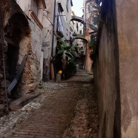 Cisterna Home Apartment Sanremo